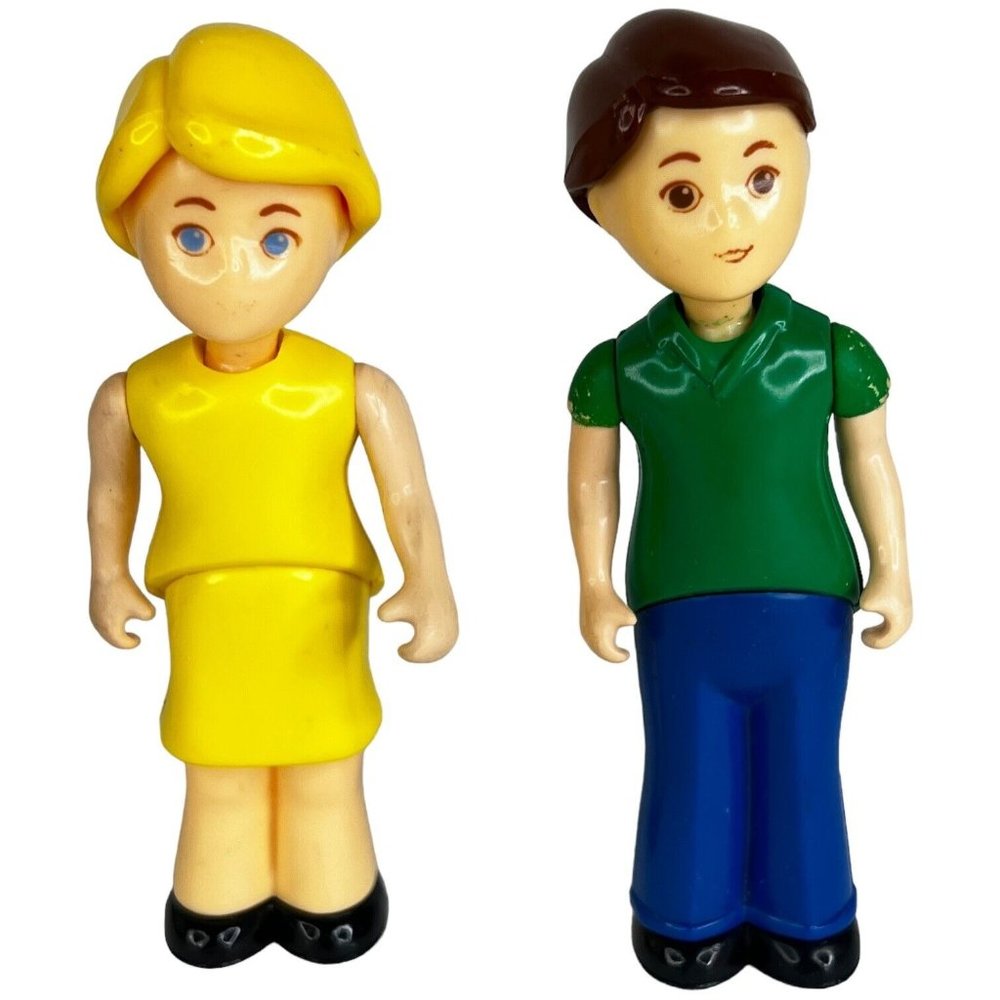 Vintage Little Tikes Dollhouse Green Shirt Dad & Yellow Dress‎ Mom Father Mother